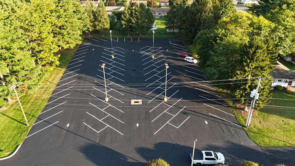 BME Sealcoating professional asphalt work in Tunkhannock